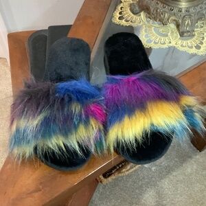 Multicolor Faux Fur Open Toe Slippers Size 42/43 New
